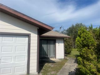 7266 POND CIRCLE, Spring Hill, FL 34606