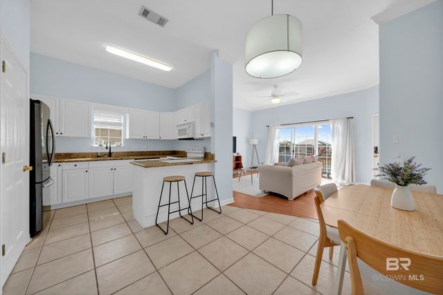 4 Yacht Club Drive 180, Daphne, AL 36526