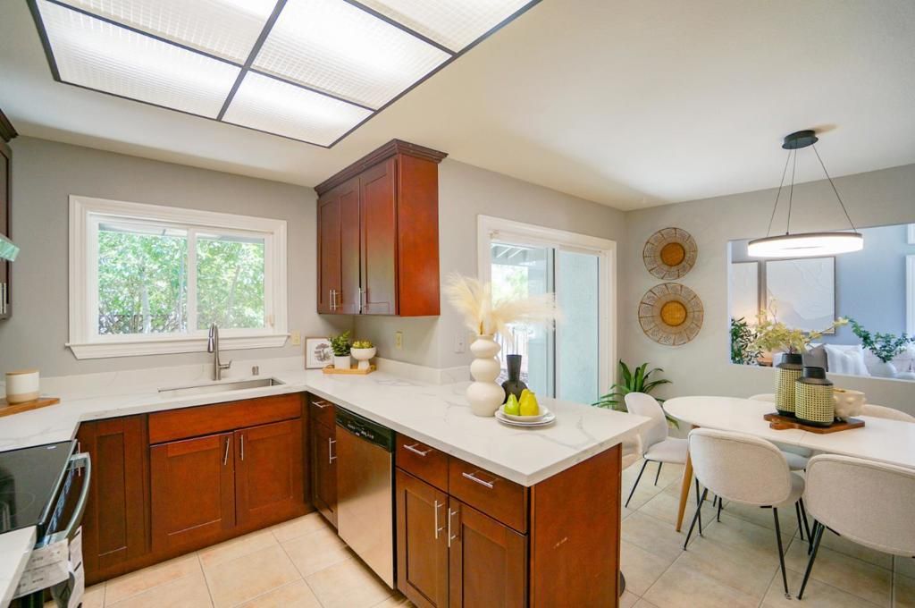 Image 11 of property listing at 2968 Woodgate Court, San Jose, CA 95118