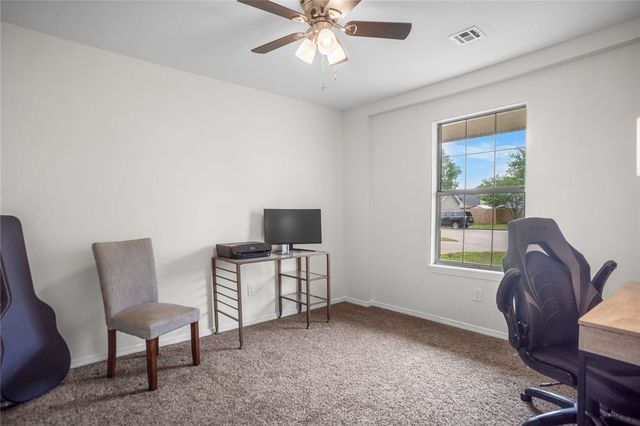 3715 W Rozell Street, Rogers, AR 72756