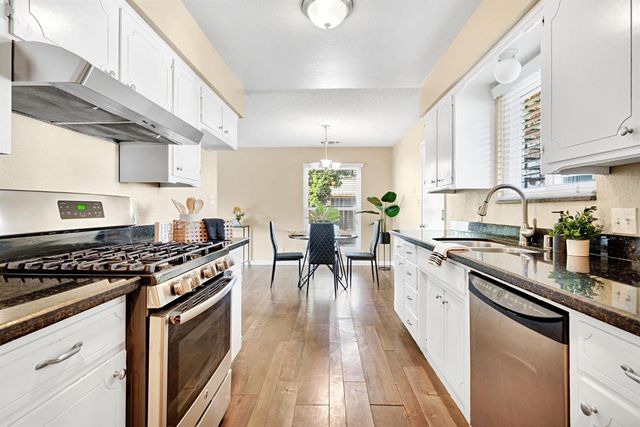 1361 Almond Street, Selma, CA 93662