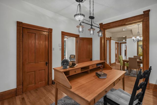 1319 Hunter Avenue, Columbus, OH 43201