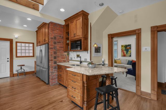 1319 Hunter Avenue, Columbus, OH 43201