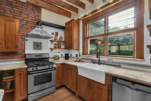 1319 Hunter Avenue, Columbus, OH 43201