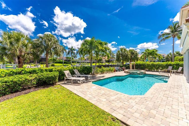 3341 SUNSET KEY CIRCLE, Punta Gorda, FL 33955