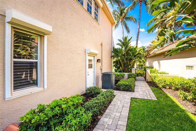 3341 SUNSET KEY CIRCLE, Punta Gorda, FL 33955