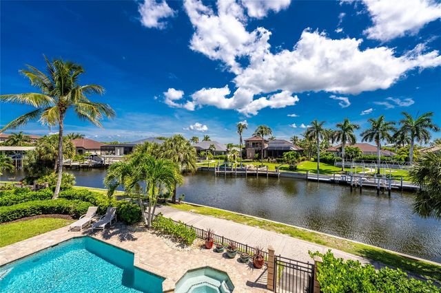 3341 SUNSET KEY CIRCLE, Punta Gorda, FL 33955