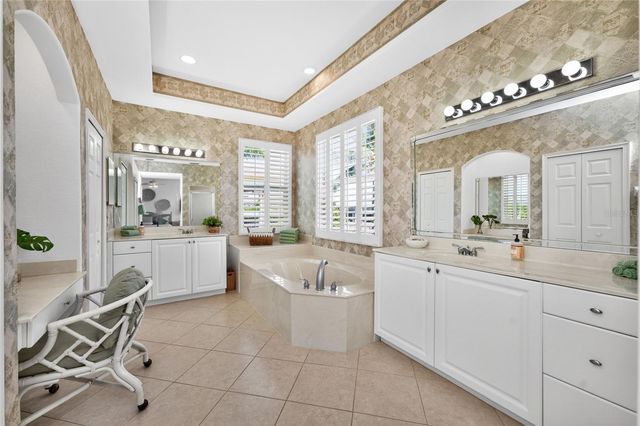 3341 SUNSET KEY CIRCLE, Punta Gorda, FL 33955