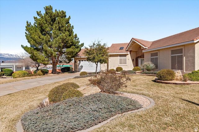 125 S 2330 W, Hurricane, UT 84737