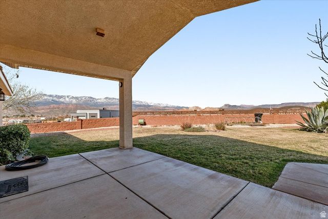 125 S 2330 W, Hurricane, UT 84737