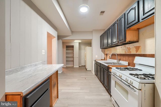 3110 LAWNVIEW AVE, Baltimore, MD 21213