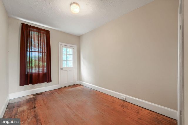 3110 LAWNVIEW AVE, Baltimore, MD 21213