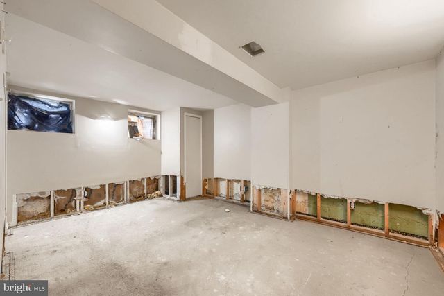 3110 LAWNVIEW AVE, Baltimore, MD 21213