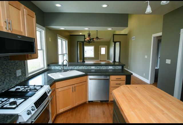 1604 Mamie Eisenhower Avenue, Boone, IA 50036