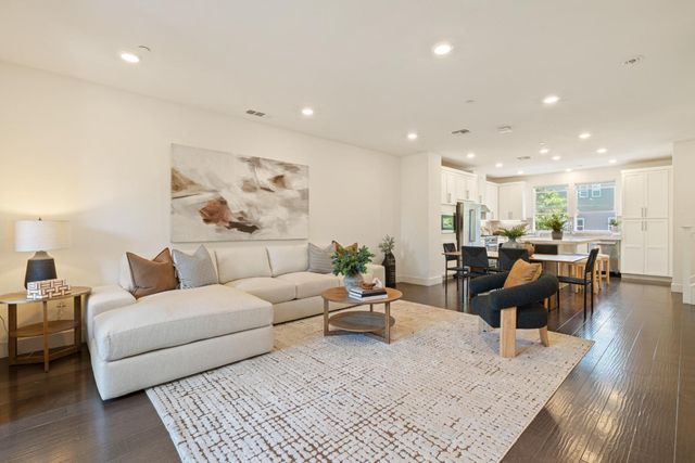 2239 Mora Place, Mountain View, CA 94040