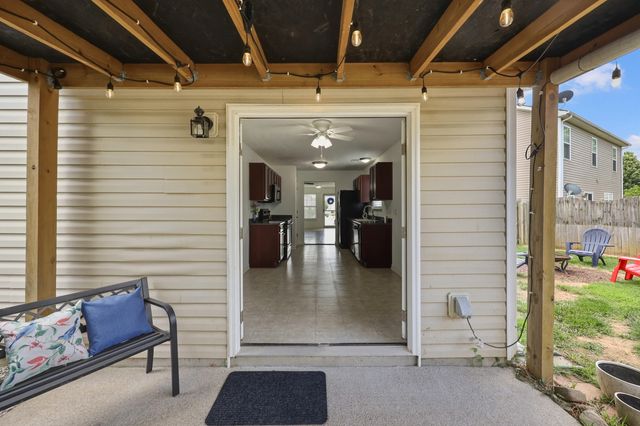 1329 Harrington Court, Lexington, KY 40511