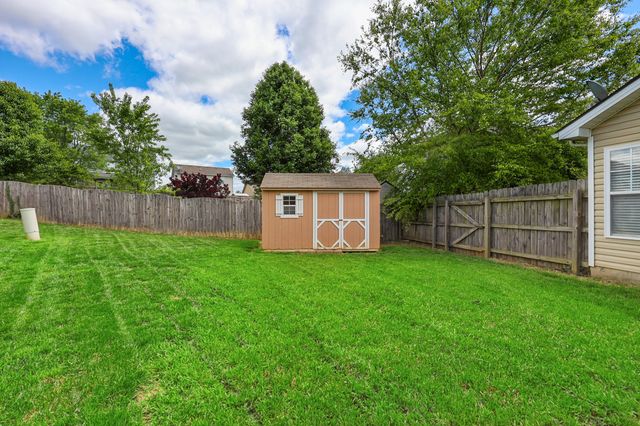 1329 Harrington Court, Lexington, KY 40511
