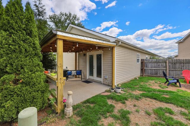 1329 Harrington Court, Lexington, KY 40511