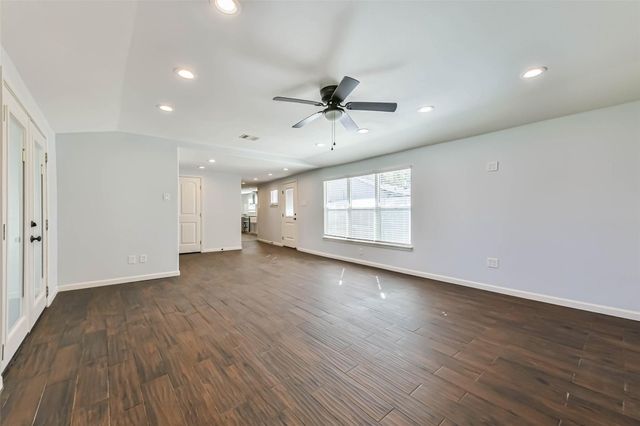 7341 Oak Hill Drive, Houston, TX 77087