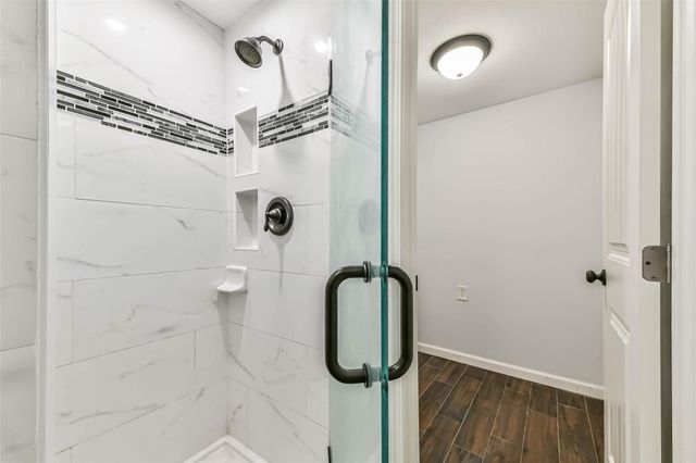 7341 Oak Hill Drive, Houston, TX 77087