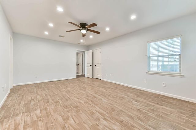 7341 Oak Hill Drive, Houston, TX 77087