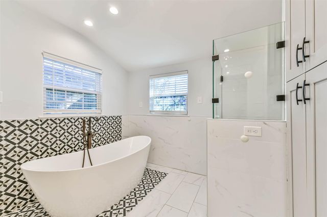 7341 Oak Hill Drive, Houston, TX 77087