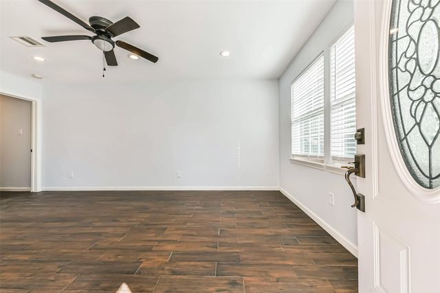 7341 Oak Hill Drive, Houston, TX 77087