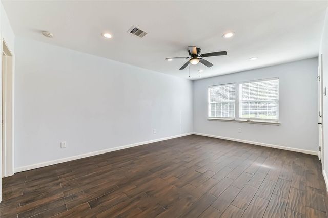 7341 Oak Hill Drive, Houston, TX 77087