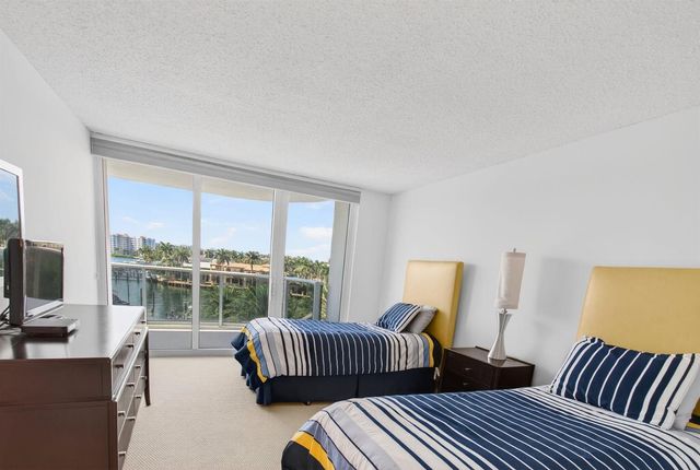 350 S Ocean Boulevard 3-C, Boca Raton, FL 33432