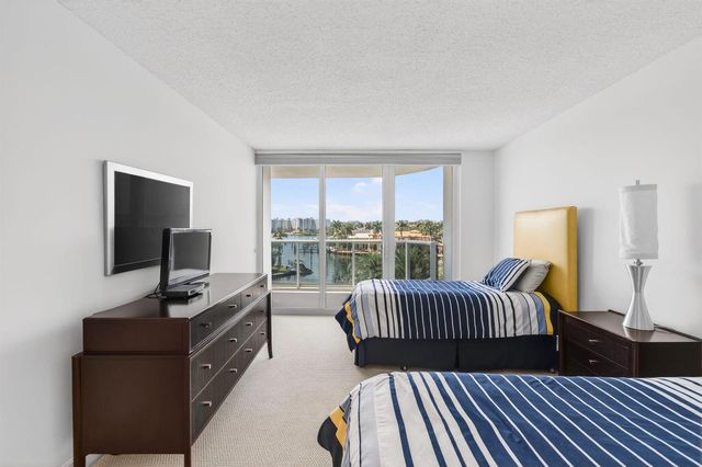 350 S Ocean Boulevard 3-C, Boca Raton, FL 33432