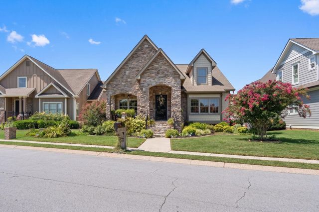 8961 Gentle Mist Circle, Ooltewah, TN 37363