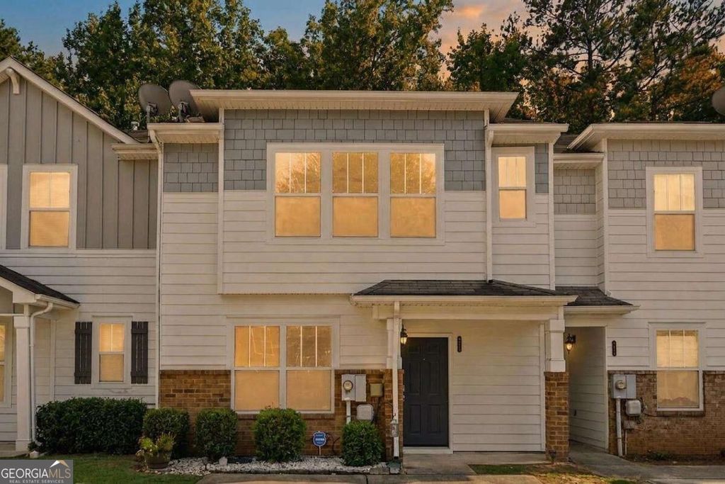 4455 Watson Ridge Drive, Stone Mountain, GA 30083