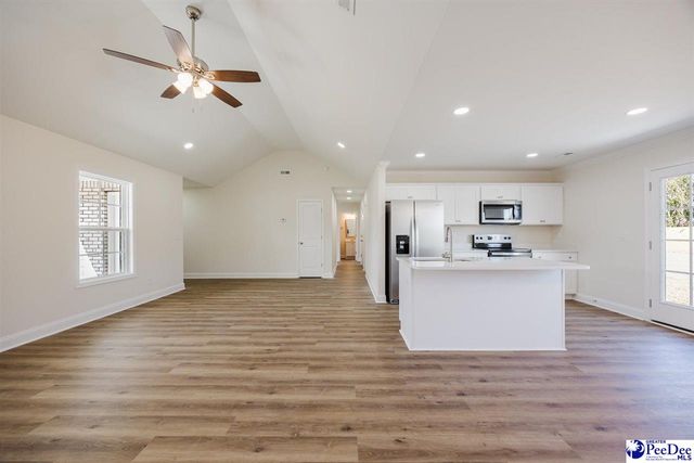 3253 Winding Way, Florence, SC 29506
