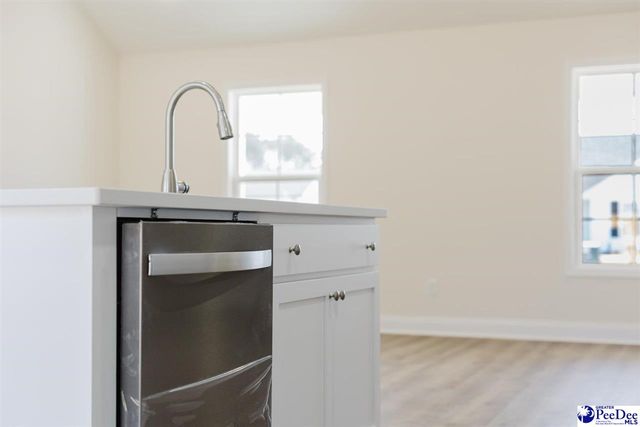 3253 Winding Way, Florence, SC 29506