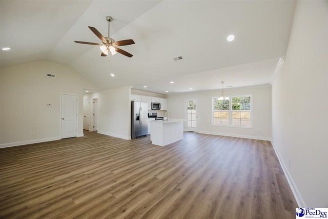 3253 Winding Way, Florence, SC 29506