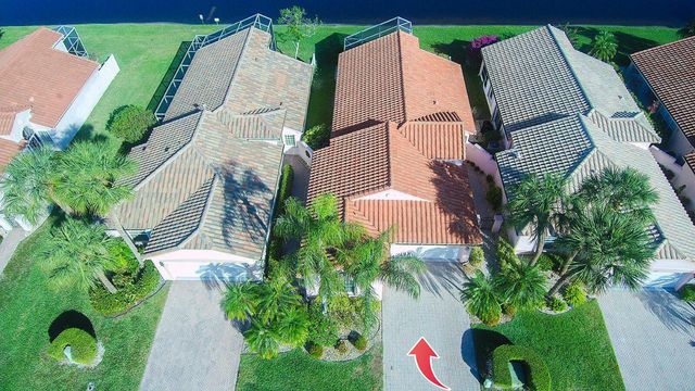 5111 Pelican Cove Drive, Boynton Beach, FL 33437