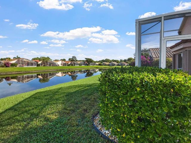 5111 Pelican Cove Drive, Boynton Beach, FL 33437