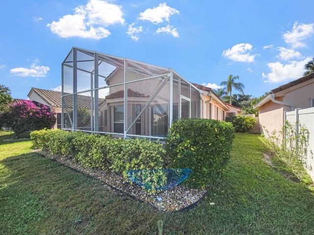 5111 Pelican Cove Drive, Boynton Beach, FL 33437