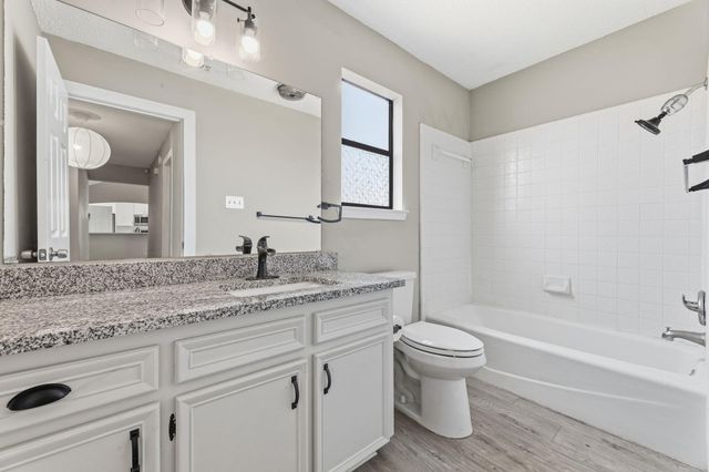 2401 Lasso DR, Round Rock, TX 78681