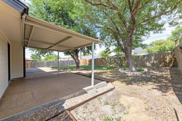2401 Lasso DR, Round Rock, TX 78681