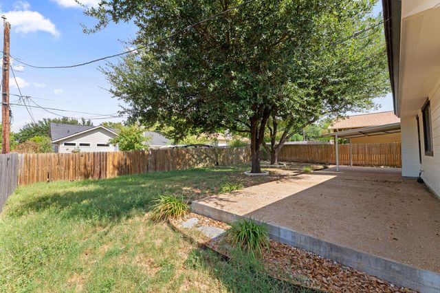 2401 Lasso DR, Round Rock, TX 78681