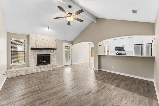 2401 Lasso DR, Round Rock, TX 78681