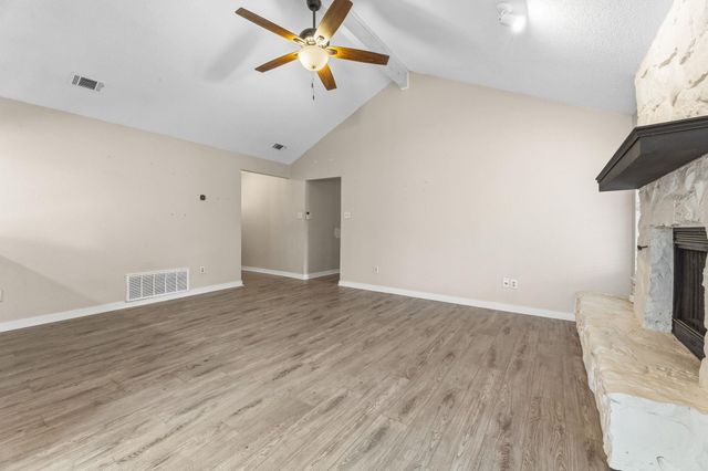 2401 Lasso DR, Round Rock, TX 78681