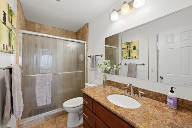 908 Caminito Madrigal Unit H, Carlsbad, CA 92011