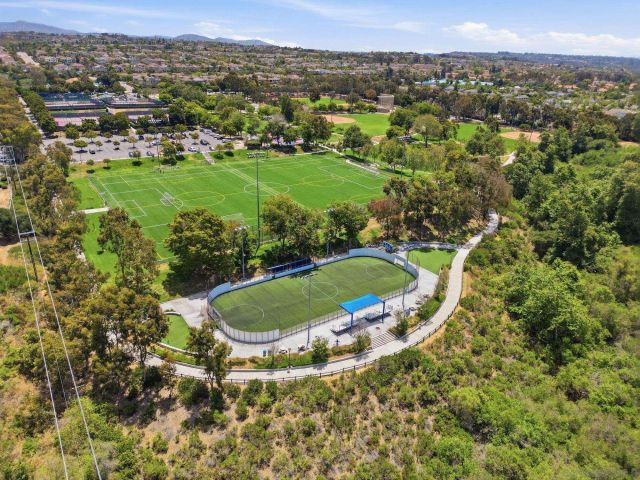 908 Caminito Madrigal Unit H, Carlsbad, CA 92011