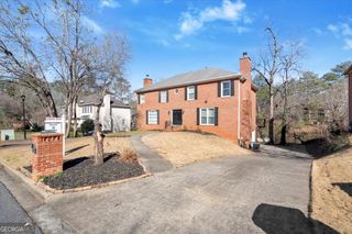 8933 Carroll Manor Drive, Atlanta, GA 30350