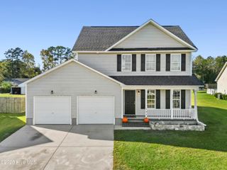 107 Indigo Drive, Maysville, NC 28555