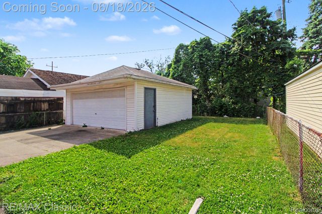 18825 Hanna Street, Melvindale, MI 48122