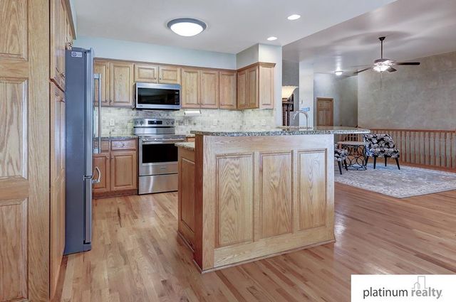 1406 Barber Street, Fremont, NE 68025