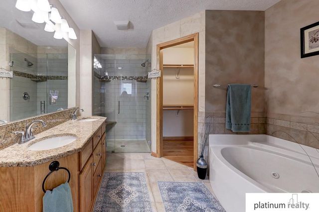 1406 Barber Street, Fremont, NE 68025
